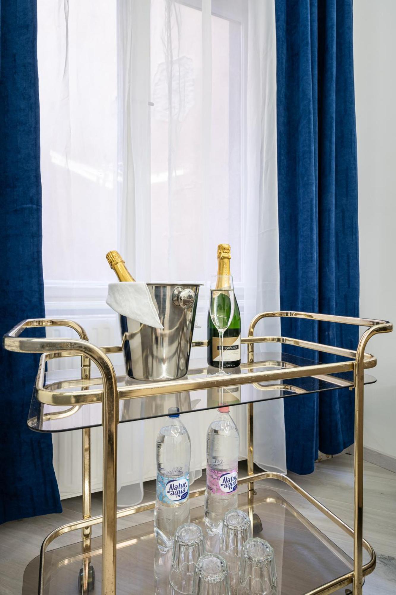 Myelegance Downtown Apartment Free Parking Budapeste Exterior foto